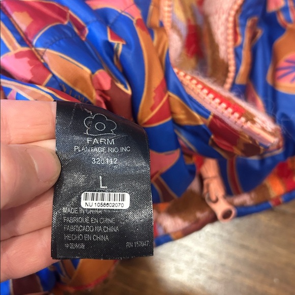 Farm Rio reversible wild horses tricot puffer jacket - Picture 6 of 6